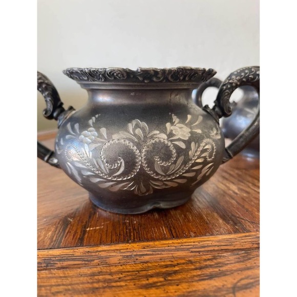 Vintage Van Bergh Silver Plate Co. Rochester NY Sugar bowl And Creamer 468 - Picture 5 of 10